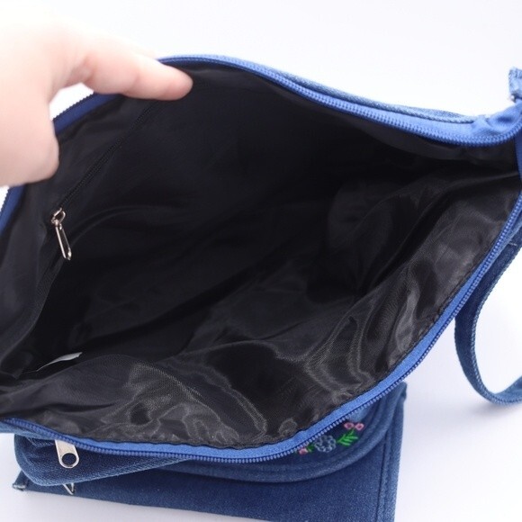 Vintage 90s Y2K Denim Messenger Bag Floral Embroidered Boho Purse - Picture 11 of 12